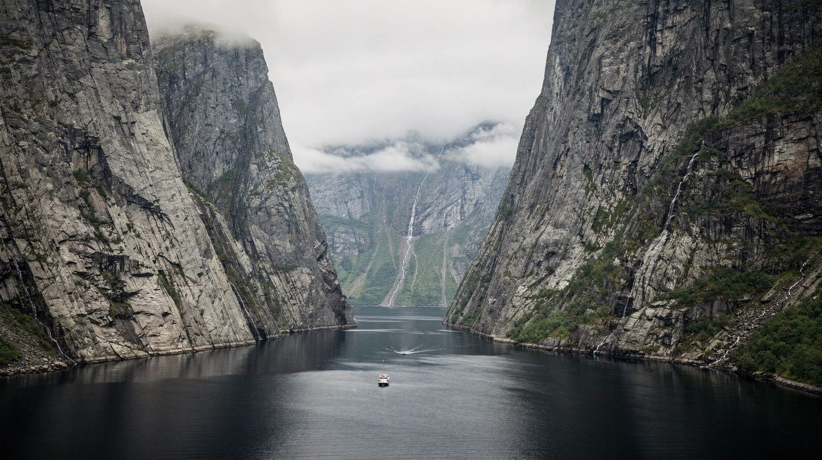 Preikestolen / Pulpit Rock