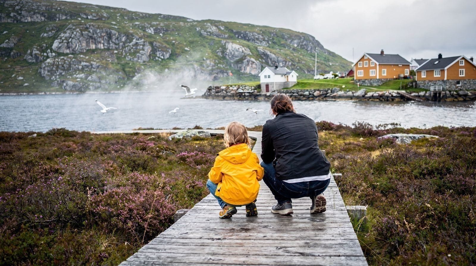 Preikestolen com Crianças: O Que as Famílias Precisam de Saber