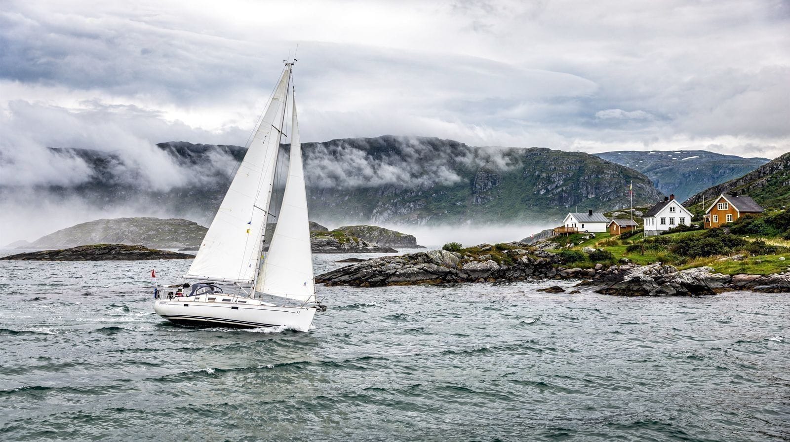 Velejar no Lysefjord